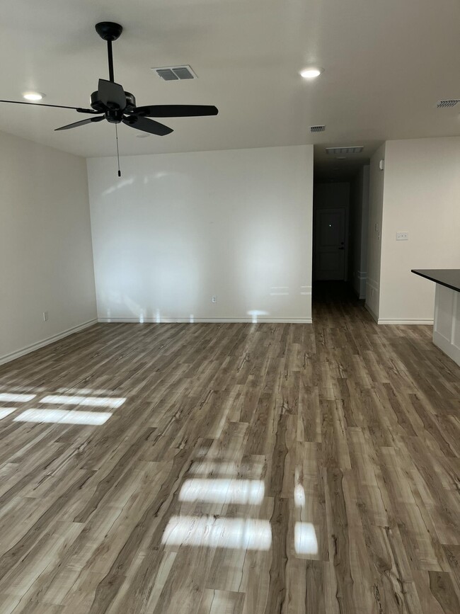 5843 Virginia Ave in Lubbock, TX - Building Photo - Building Photo