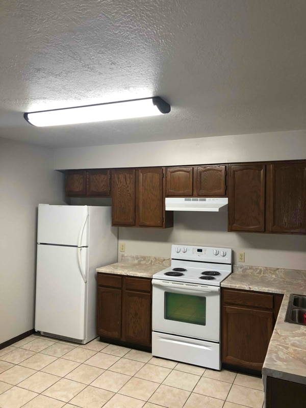 property at 725 Grove St