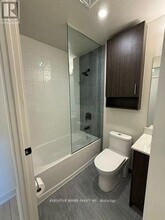 8010-8010 Derry Rd in Milton, ON - Building Photo - Building Photo