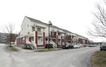 Brick Hill Townhouses in South Portland, ME - Building Photo - Building Photo