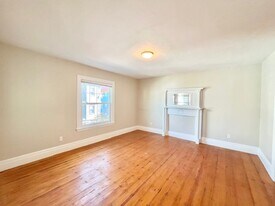 49 Forbes St, Unit 2 in Boston, MA - Building Photo