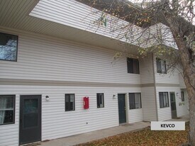 1705 Heatheridge Rd in Fort Collins, CO - Building Photo