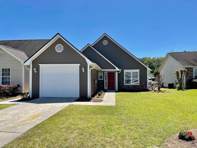 property at 213 Bayside Dr