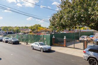 8825 Astoria Blvd in East Elmhurst, NY - Building Photo - Building Photo