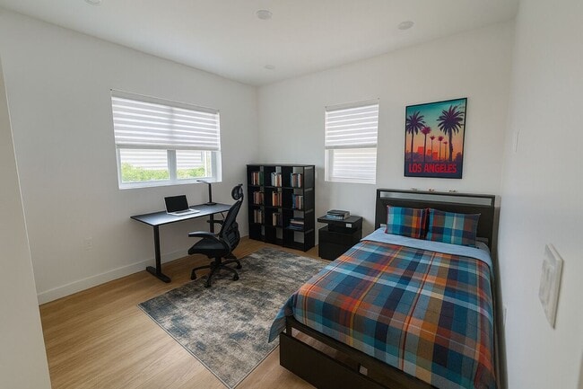 property at 1202 W 37th Dr