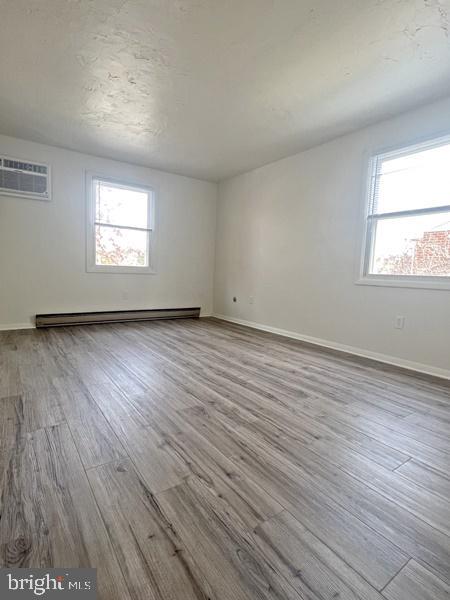 2041 N Susquehanna Trail in York, PA - Building Photo - Building Photo