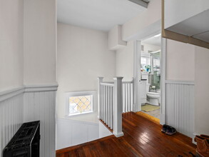 78 Bowdoin St, Unit 2 in Medford, MA - Foto de edificio - Building Photo