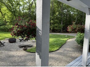 64 Meher Cir in Woodstock, NY - Building Photo - Building Photo