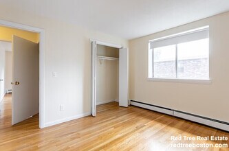 88 Gardner St in Boston, MA - Foto de edificio - Building Photo