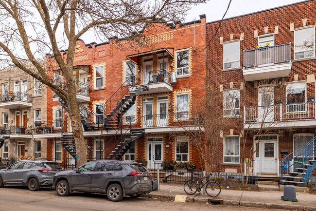 5495-5503 4E Av