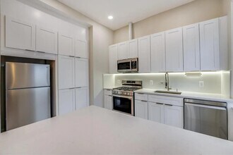3302 Palisade Ave in Union City, NJ - Building Photo - Building Photo