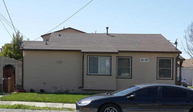 45-47 Dorchester Ave in San Leandro, CA - Building Photo - Building Photo