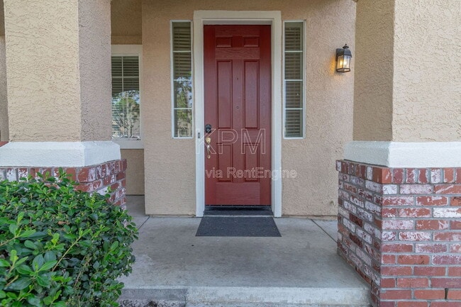 5411 Brook Meadow Ct in Stockton, CA - Building Photo - Building Photo