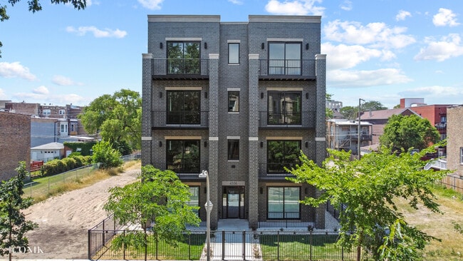 property at 4336 S Vincennes Ave