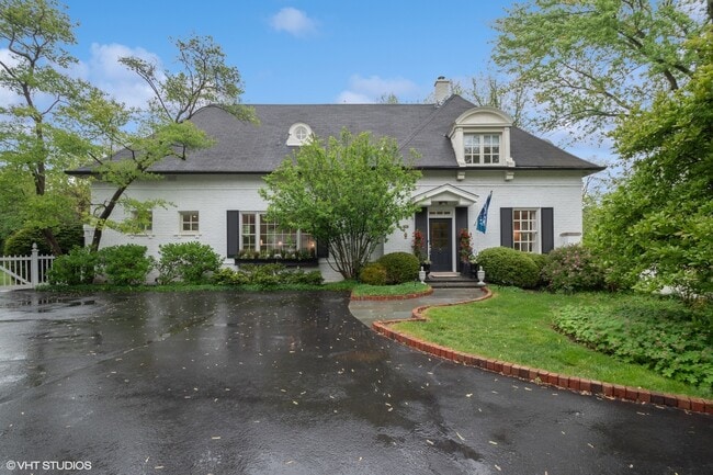 property at 537 King Muir Rd