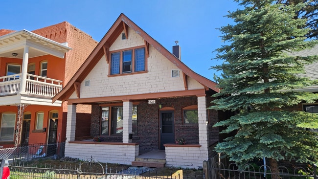 826 W Silver St in Butte, MT - Building Photo - Building Photo