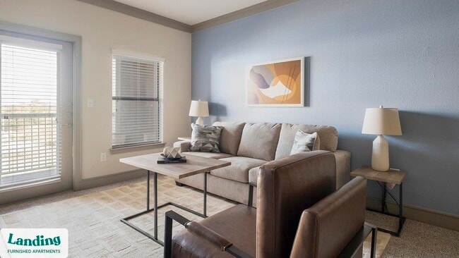 18021 Kingsland Blvd in Houston, TX - Foto de edificio - Building Photo