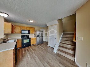 3177 Bridle Run Dr in Independence, KY - Building Photo - Building Photo