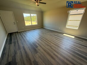 6065 Discovery Trl in Bauxite, AR - Building Photo - Building Photo