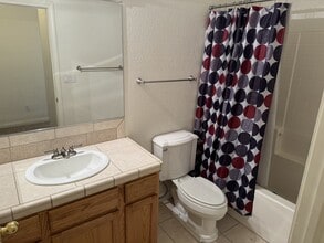 20796 Village Pkwy in California City, CA - Building Photo - Building Photo