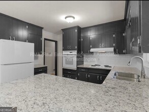 3548 Meadowview Ct in Rex, GA - Building Photo - Building Photo