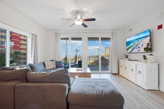 15928 Front Beach Rd in Panama City Beach, FL - Building Photo - Building Photo