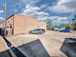 Campus Colony in Nacogdoches, TX - Foto de edificio - Building Photo