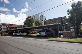 733 B Coolidge St in Honolulu, HI - Building Photo - Building Photo