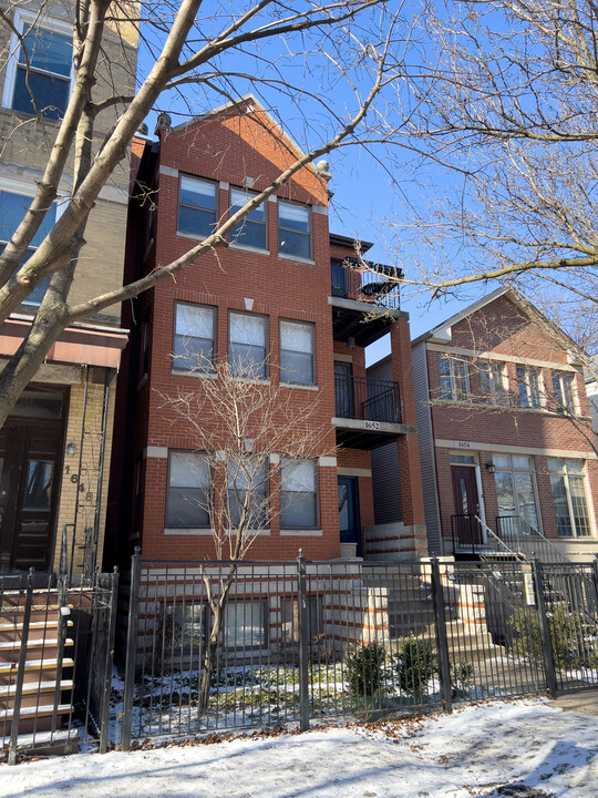 1652 N Fairfield Ave in Chicago, IL - Building Photo