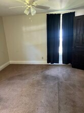 40 Seneca Creek Rd, Unit 3 in West Seneca, NY - Building Photo - Building Photo