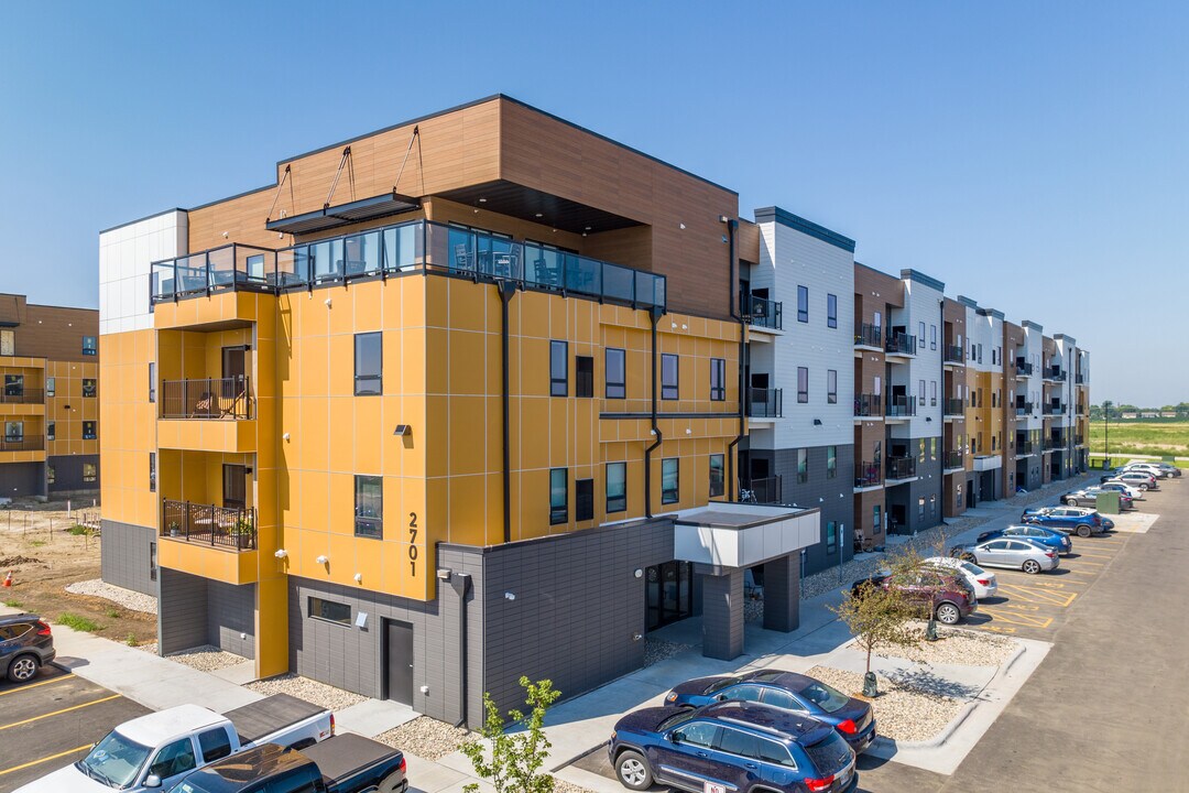 PowderHaus Apartments & Townhomes in Sioux Falls, SD - Foto de edificio