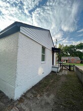 1377 Lyceum Rd in Memphis, TN - Building Photo - Building Photo