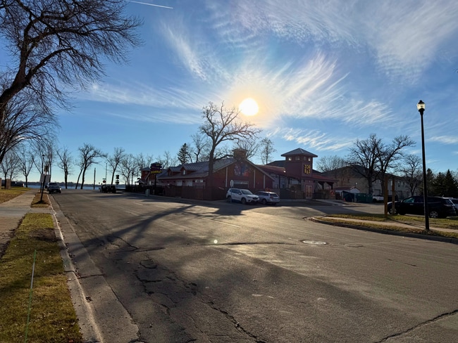 1315 Summit Ave in Detroit Lakes, MN - Building Photo - Building Photo