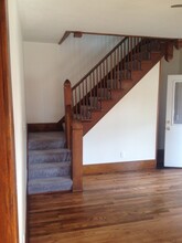 76 N West St in Hillsdale, MI - Building Photo - Building Photo