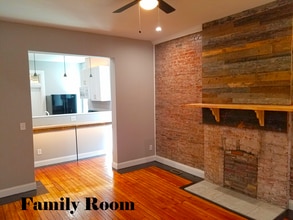 3228 California Ave, Unit 1F in St. Louis, MO - Foto de edificio - Building Photo