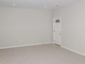 8906 Chestnut Ave in Bowie, MD - Building Photo - Building Photo