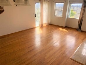 111 Carnelian Rd in South San Francisco, CA - Building Photo - Building Photo