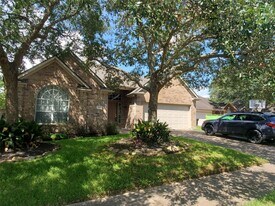 7610 Broken Oak Ln in Sugar Land, TX - Building Photo
