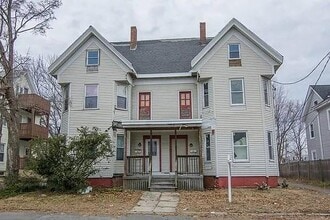 41 Leavitt St in Brockton, MA - Building Photo - Building Photo