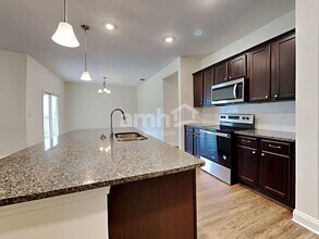 917 Sunny Stroll Dr in Middleburg, FL - Foto de edificio - Building Photo