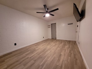 42 W 7th St in Mesa, AZ - Building Photo - Building Photo