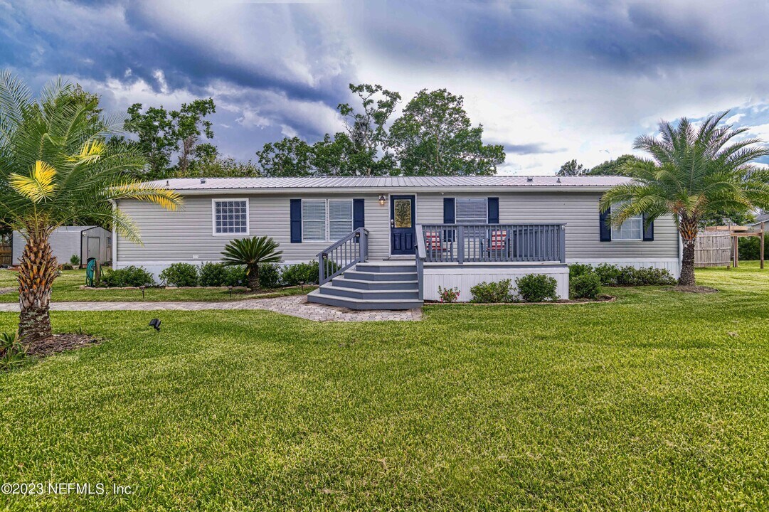 6681 Brown Rd in St. Augustine, FL - Building Photo
