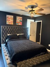 5033 East Capitol St SE in Washington, DC - Foto de edificio - Building Photo