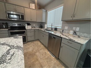 7840 N 147th Ave in Bennington, NE - Building Photo - Building Photo