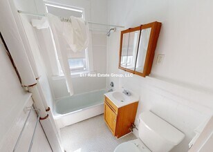 231 Park Dr in Boston, MA - Building Photo - Building Photo