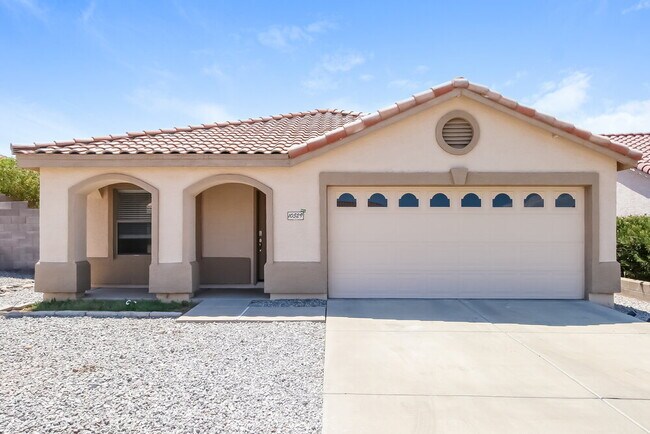 property at 10529 W Foothill Dr