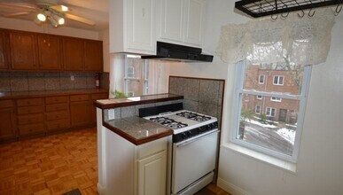 31 Sherman Ter, Unit 6 in Madison, WI - Building Photo - Building Photo
