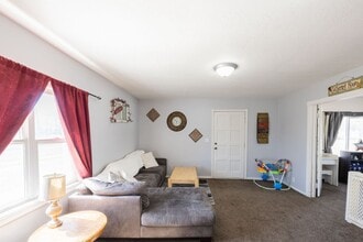 10 N Center St in Parker, ID - Building Photo - Building Photo