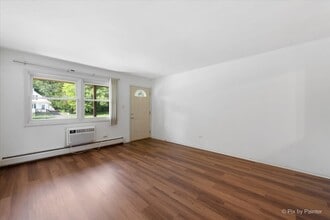 821 Bode Rd in Elgin, IL - Building Photo - Building Photo