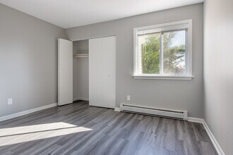 Greenspire Greenway Gardens LLC in Fitchburg, WI - Building Photo - Interior Photo
